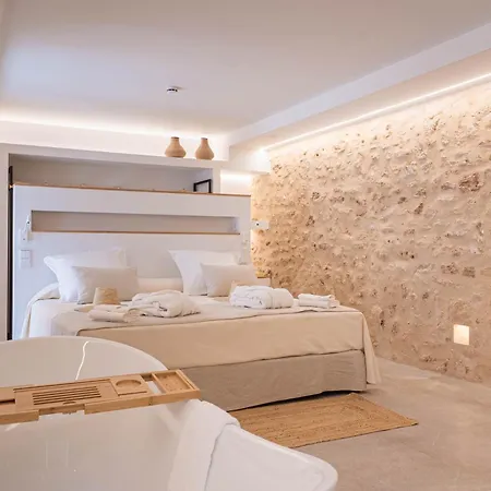 Nova & Otel
